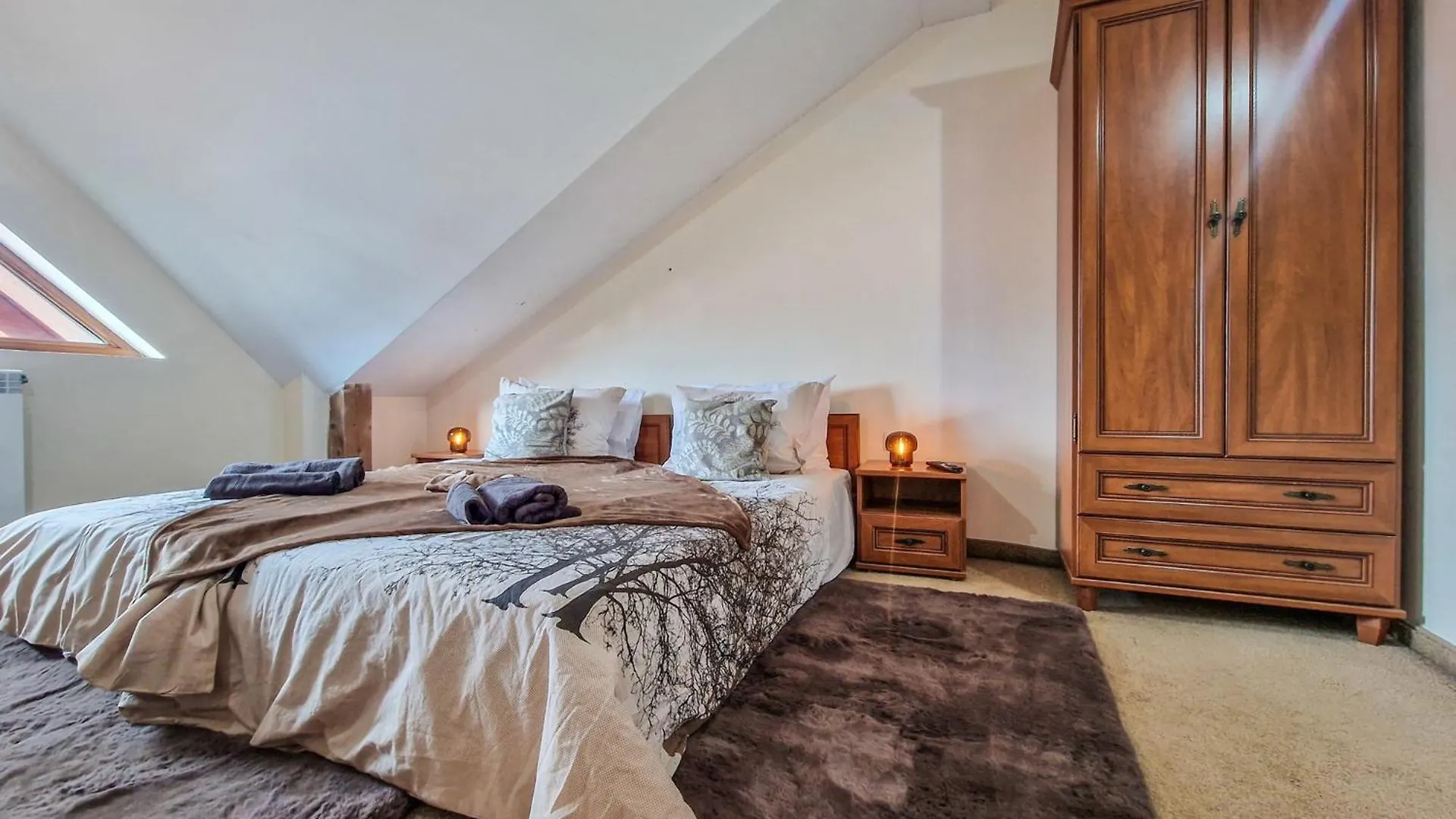 The Brown Bear - Amazing View Apartament , Doorstep To Gondola Bansko Apartment